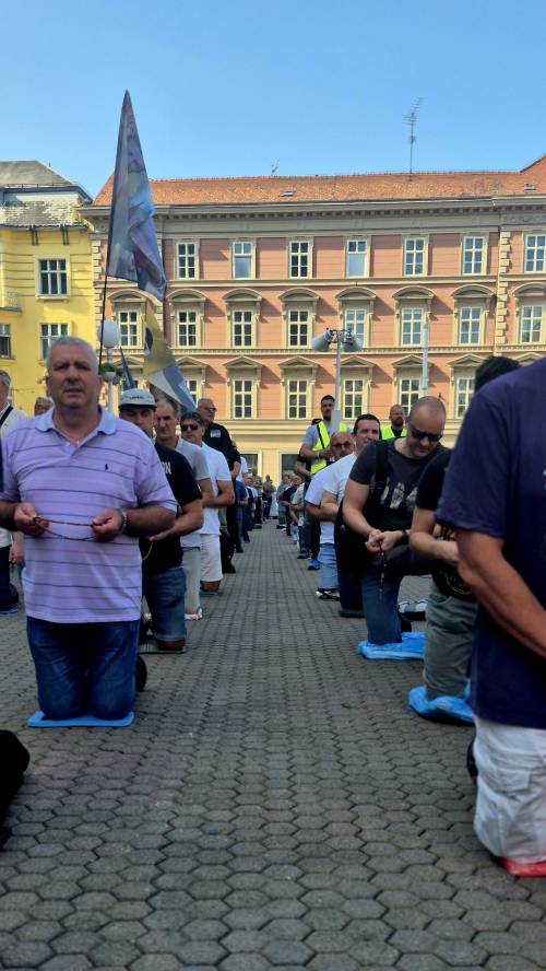 FOTO & VIDEO Javna molitva krunice prve subote u lipnju
