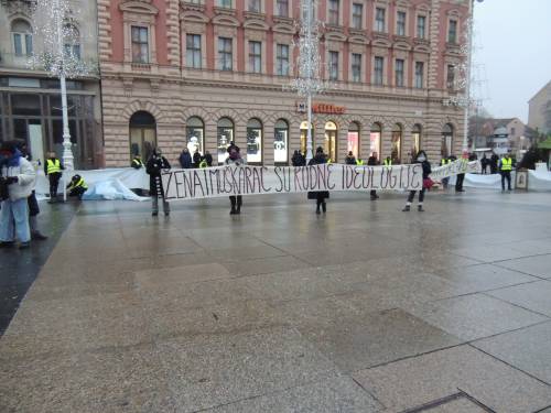 Hrvatski protestanti pridružili se osudi napada na molitelje na Trgu