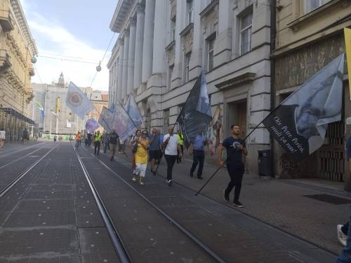 FOTO/VIDEO Održana rujanska javna molitva krunice u Zagrebu