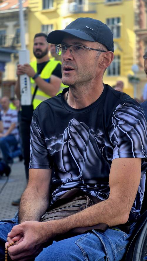 FOTO & VIDEO Javna molitva krunice prve subote u lipnju