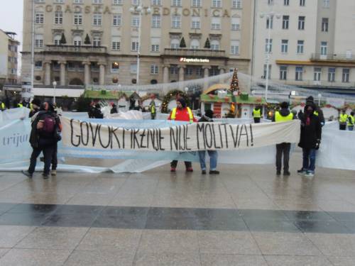 Hrvatski protestanti pridružili se osudi napada na molitelje na Trgu
